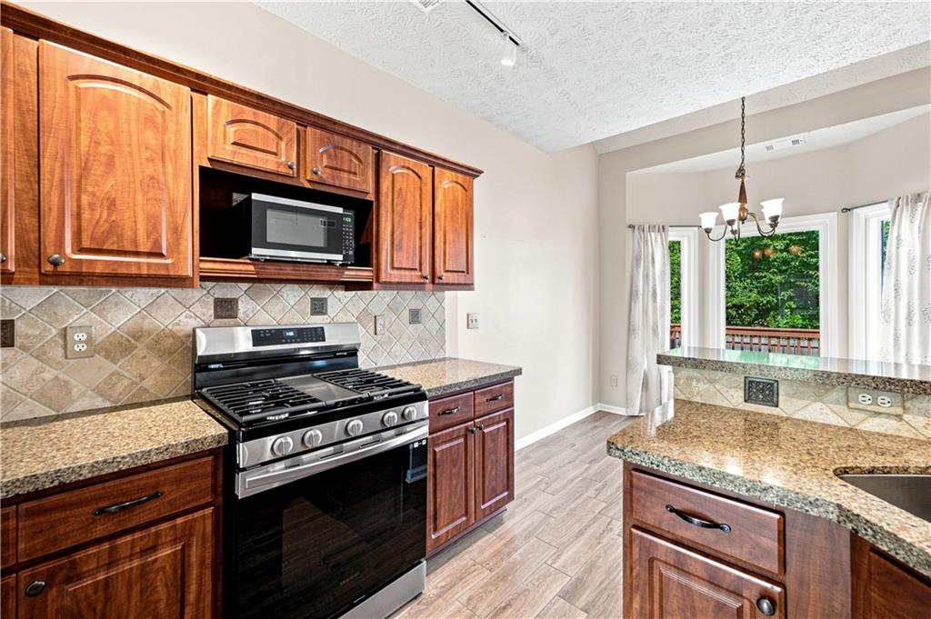 4085 Berkeley Park Drive Property Photo 16