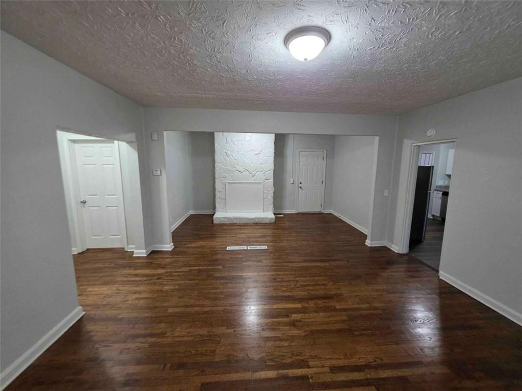 527 Walton Road Property Photo 3