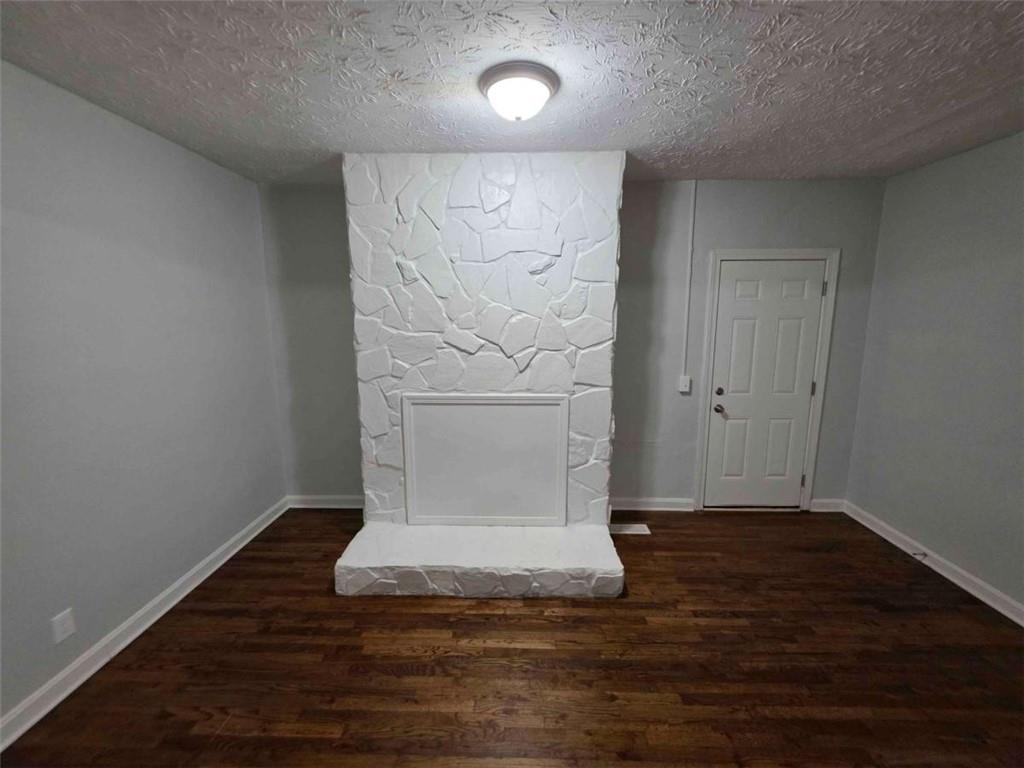 527 Walton Road Property Photo 4