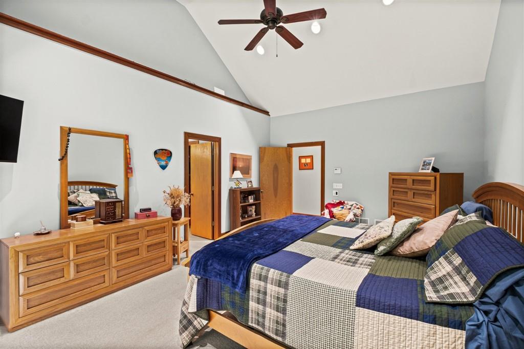 2320 Kitfox Circle Property Photo 15