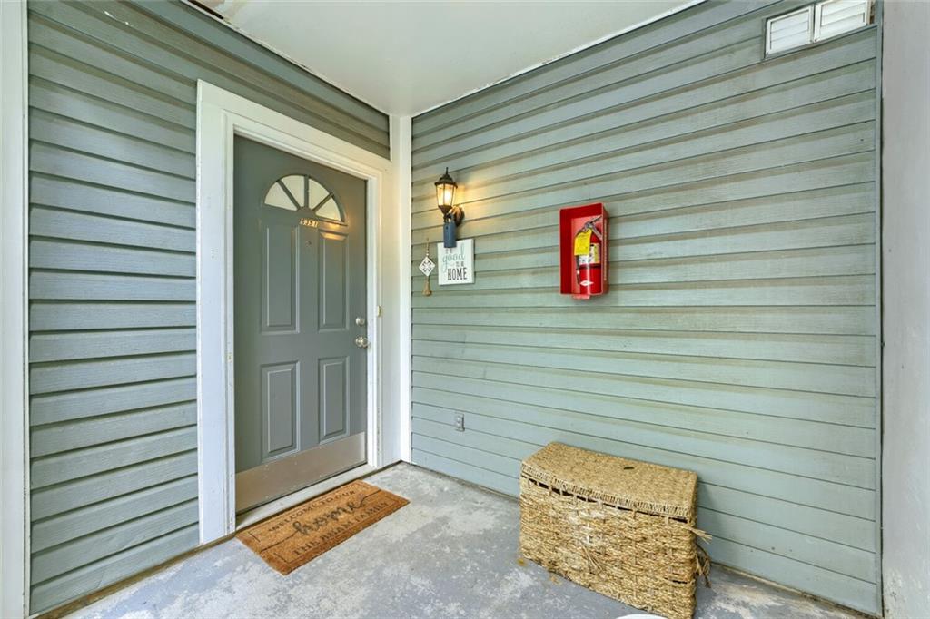 6351 Wedgeview Court
