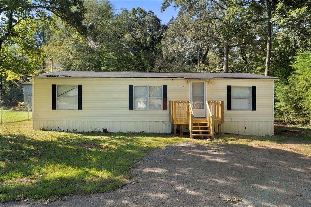 79 Hennon Drive Nw Property Photo 1