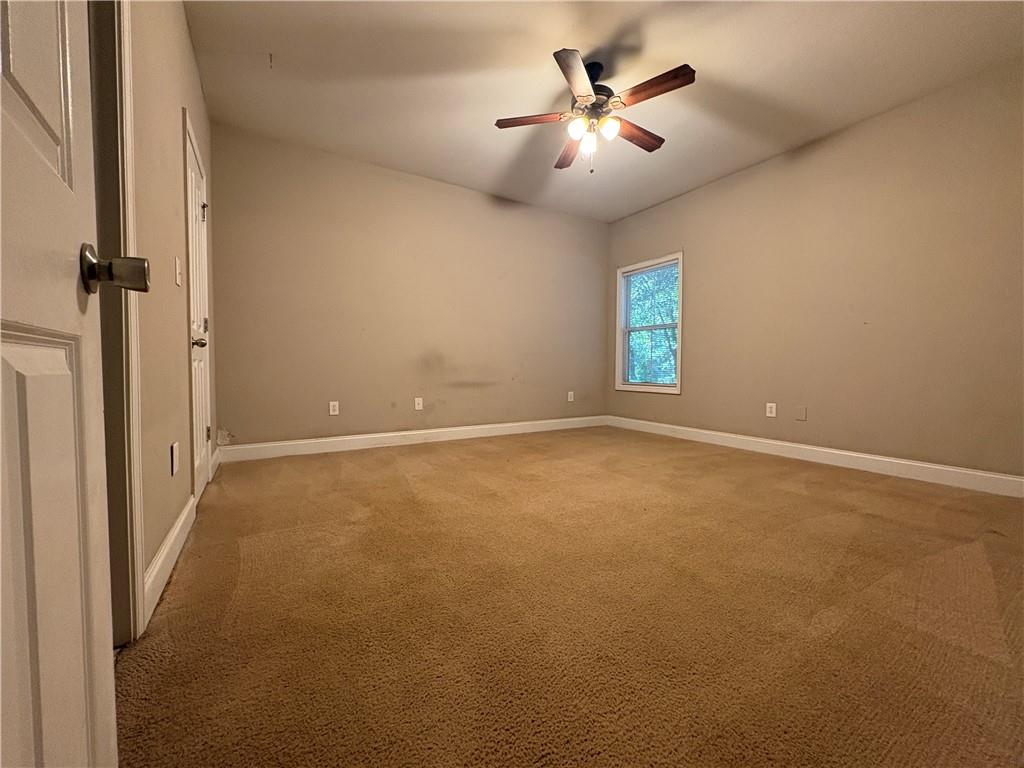 103 East Paces Drive Property Photo 6