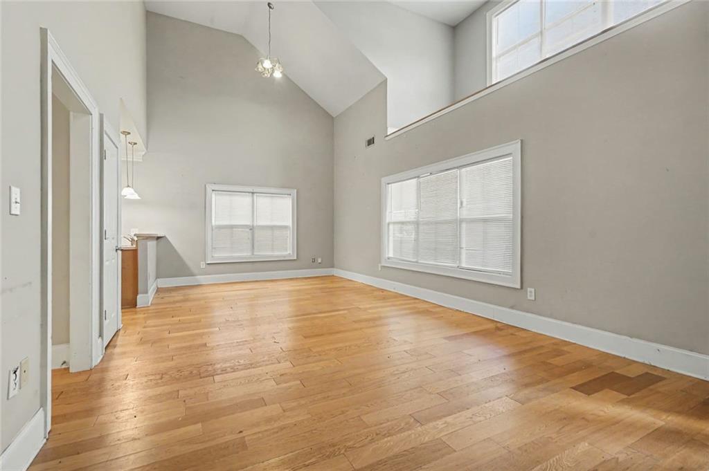 103 East Paces Drive Property Photo 32