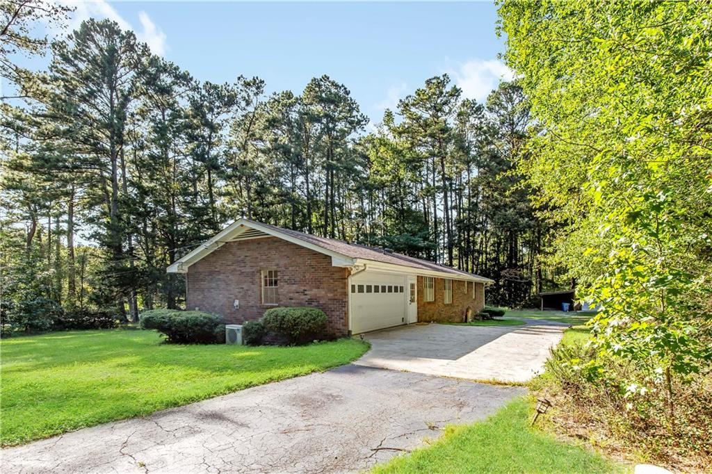 8375 Cedar Grove Road Property Photo 10