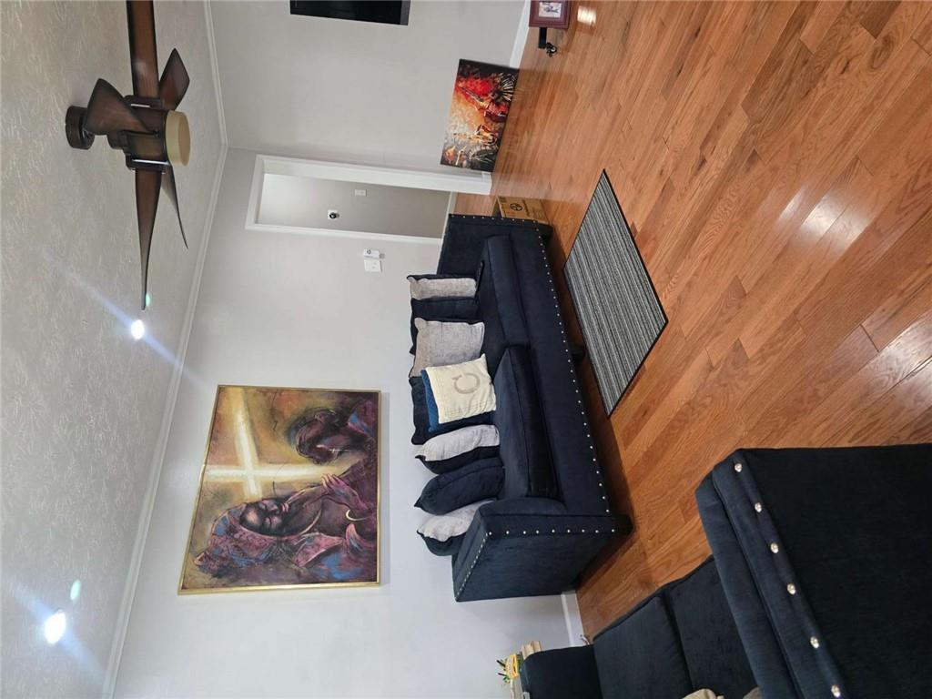 7379 Dexter Drive Property Photo 15