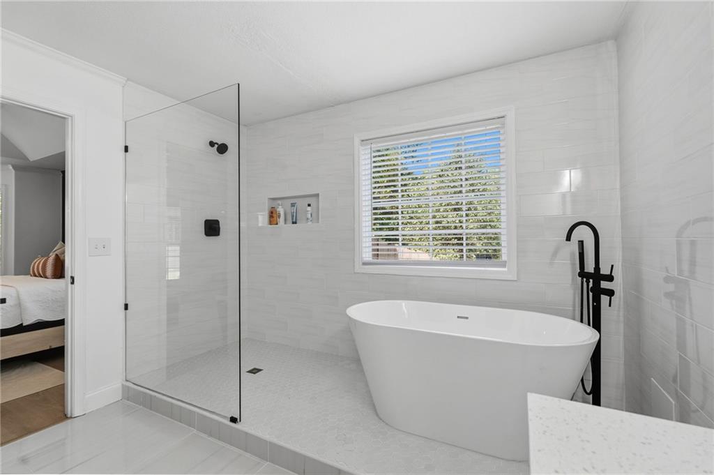 198 Celestial Run Property Photo 23