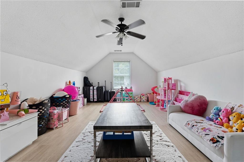 198 Celestial Run Property Photo 31