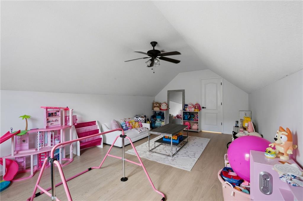 198 Celestial Run Property Photo 32