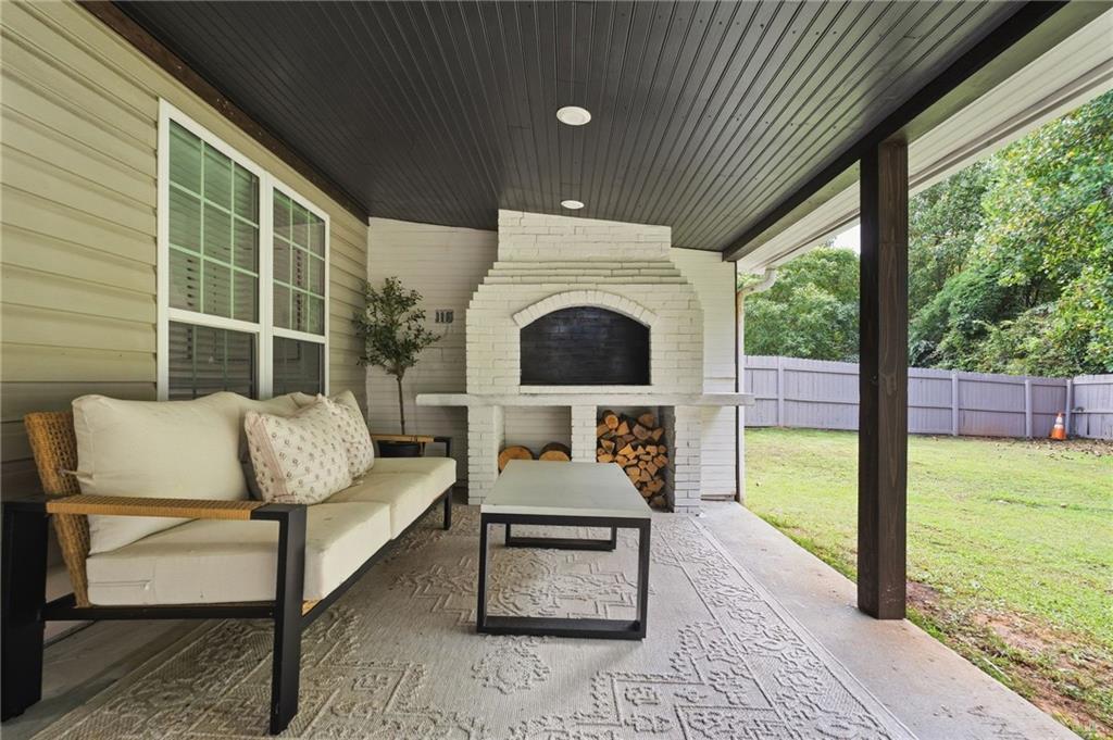 198 Celestial Run Property Photo 34