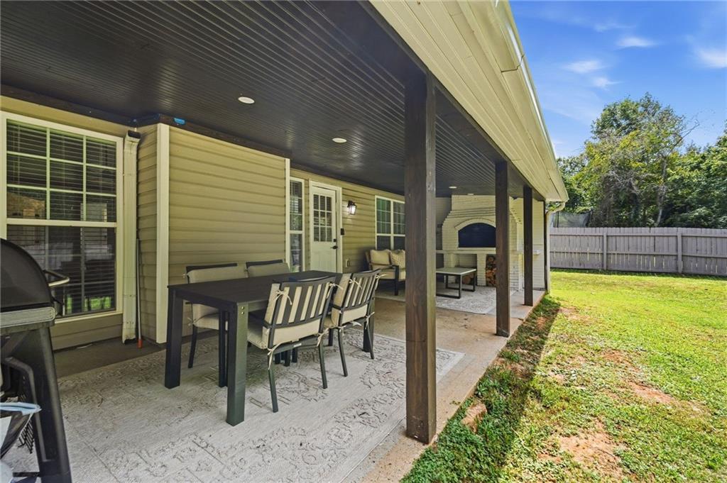 198 Celestial Run Property Photo 35