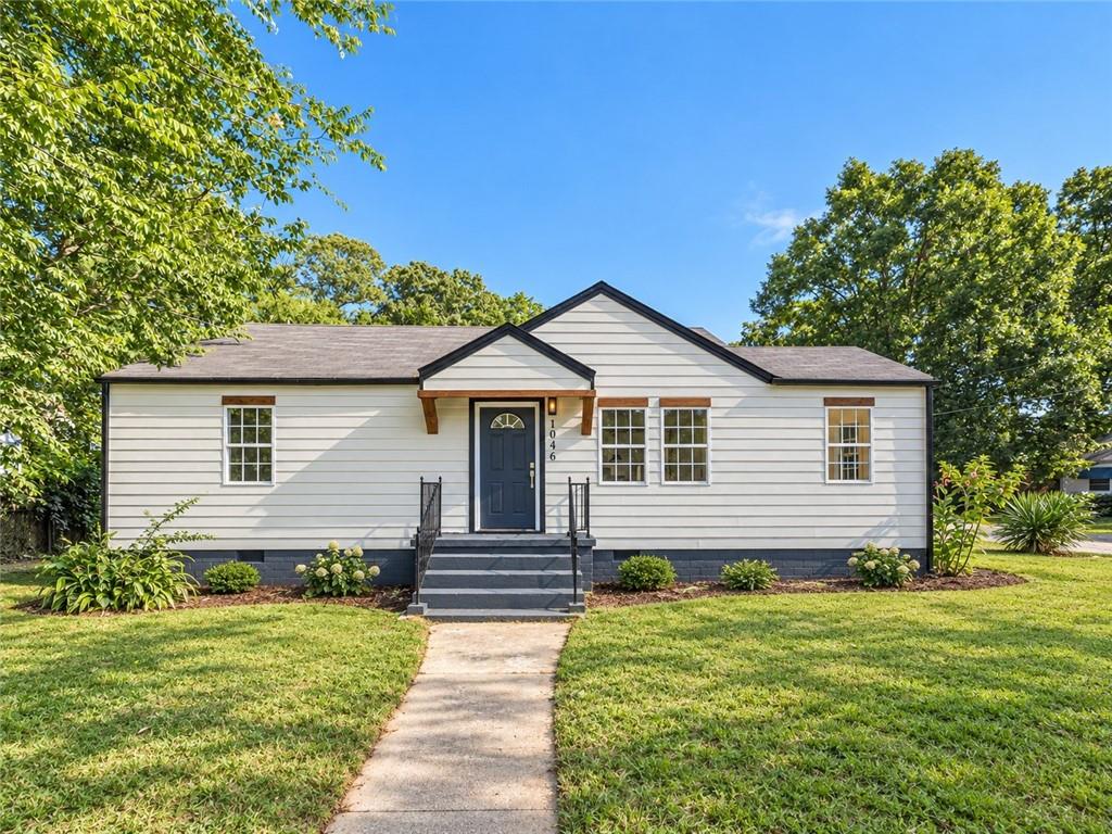 1046 Cheaves Street Property Photo 1