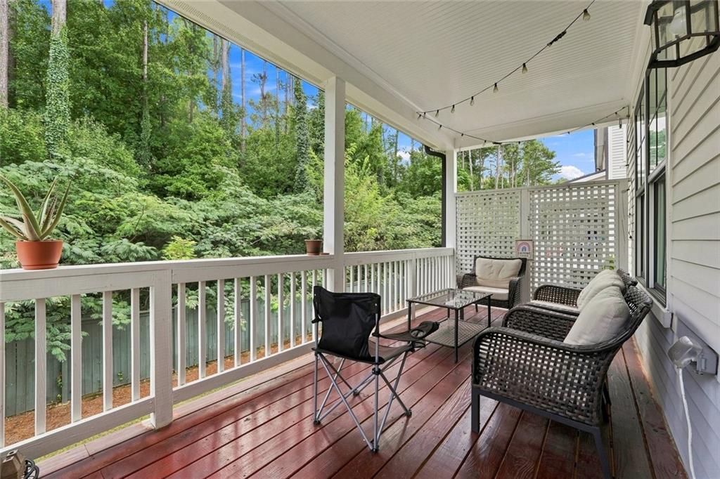 6146 Eves Way Property Photo 5