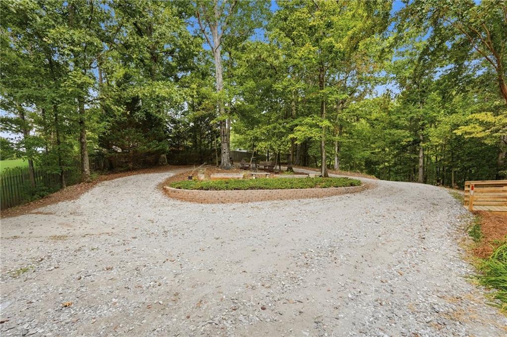 907 Rainbow Circle Property Photo 9