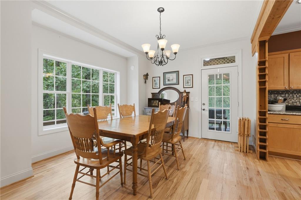 907 Rainbow Circle Property Photo 22