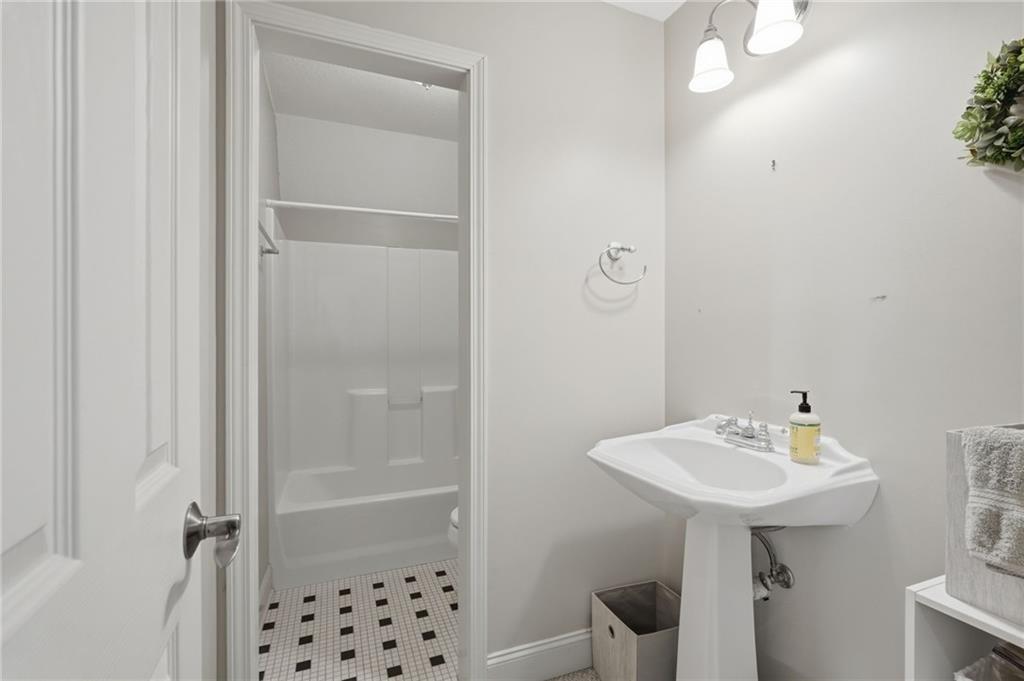 907 Rainbow Circle Property Photo 49