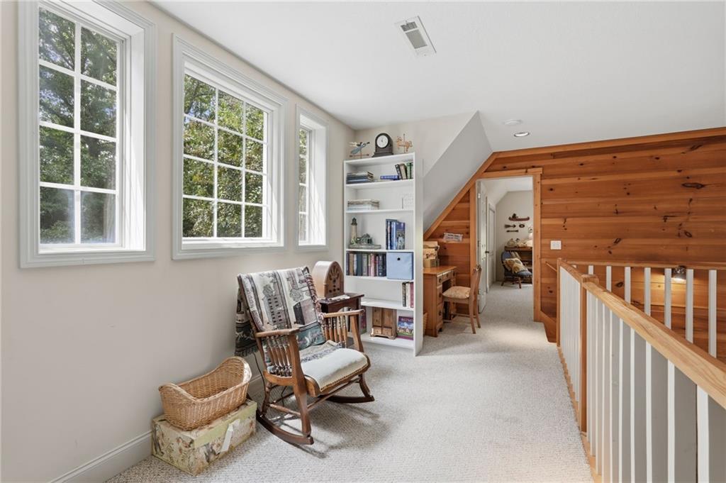 907 Rainbow Circle Property Photo 52