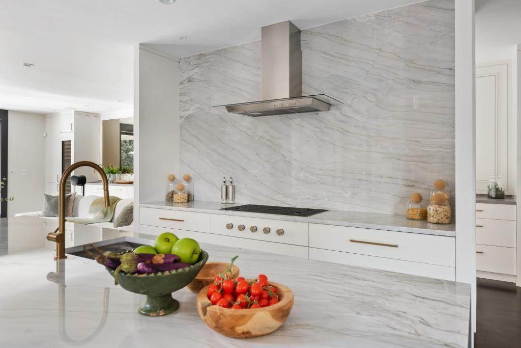 79 Beverly Road Ne Property Photo 4