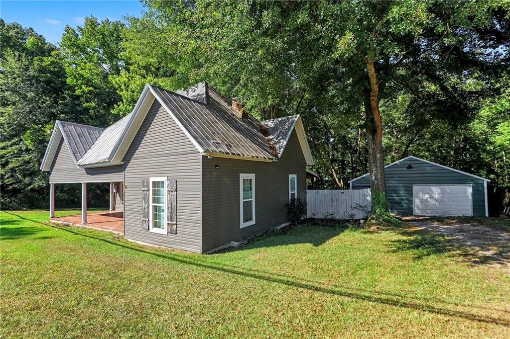 44 E Johnson Street Property Photo 7