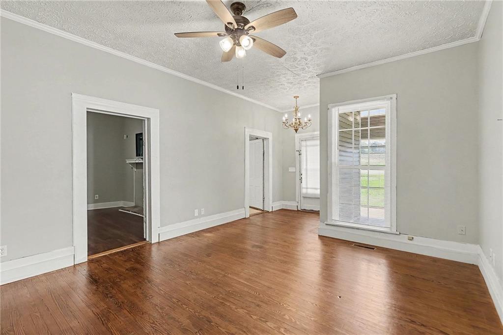 44 E Johnson Street Property Photo 13