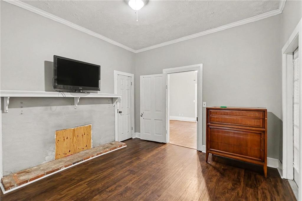 44 E Johnson Street Property Photo 23
