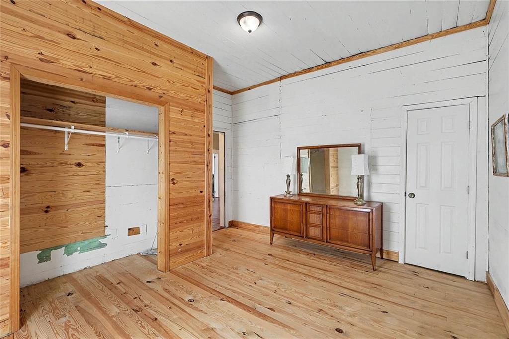 44 E Johnson Street Property Photo 26