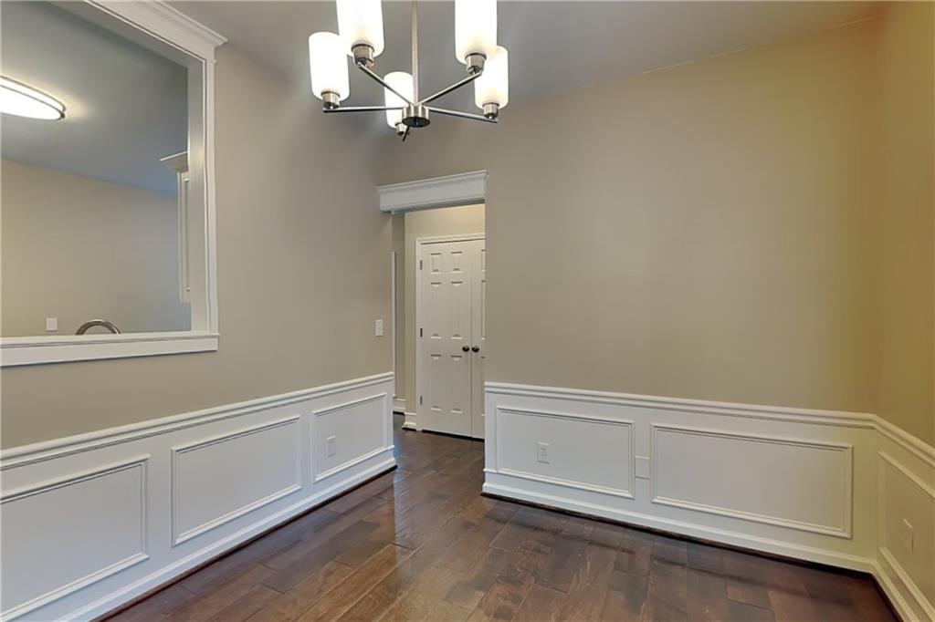 660 Alstonefield Drive Property Photo 7