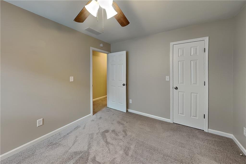 660 Alstonefield Drive Property Photo 14