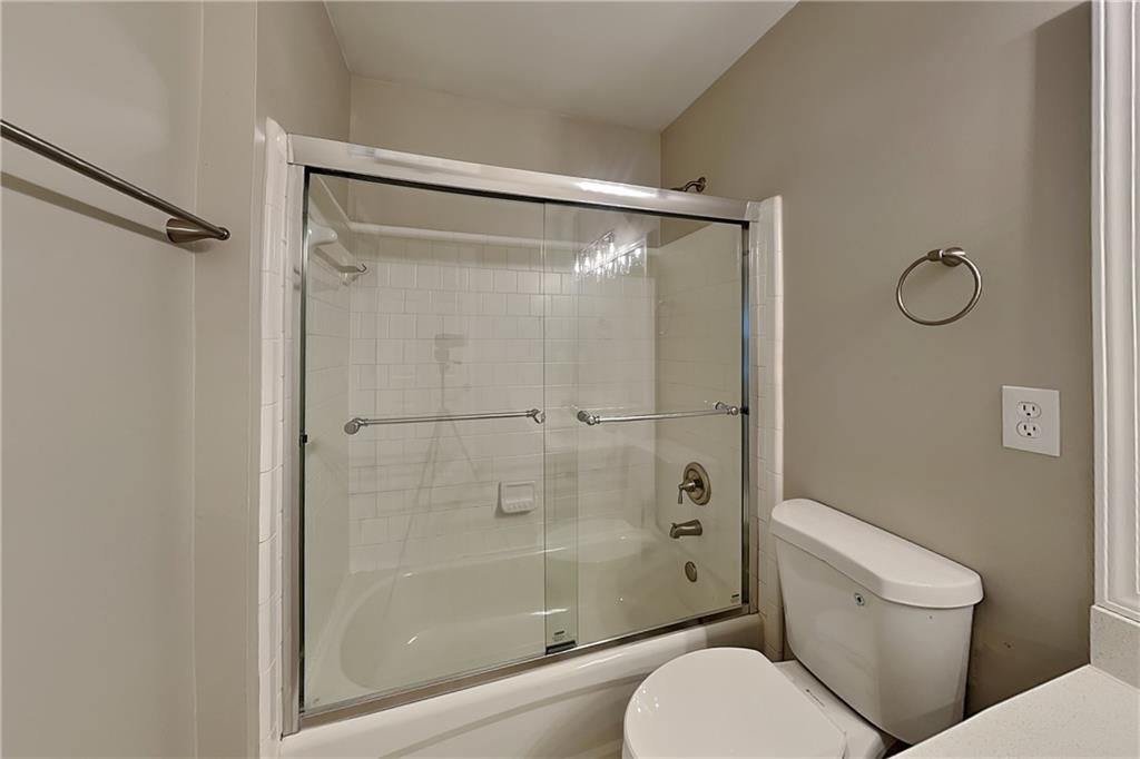 660 Alstonefield Drive Property Photo 16