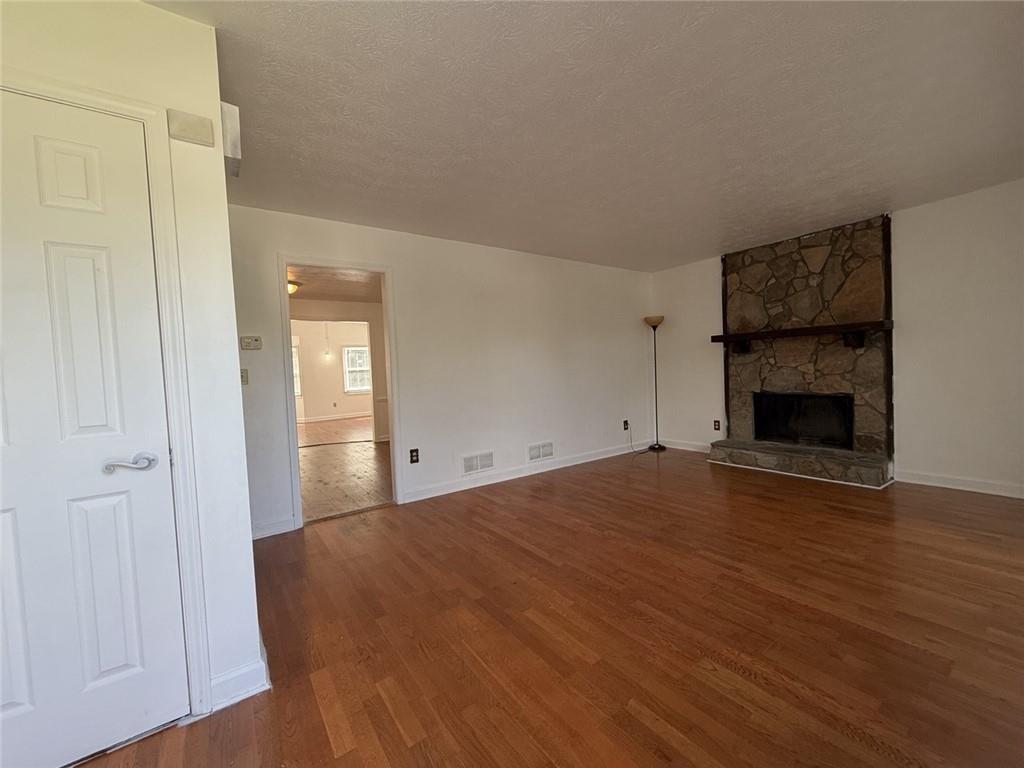 2773 Bronco Trail Property Photo 2