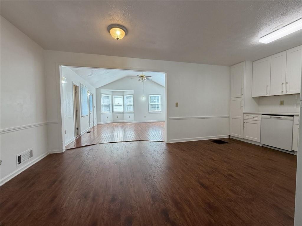 2773 Bronco Trail Property Photo 4