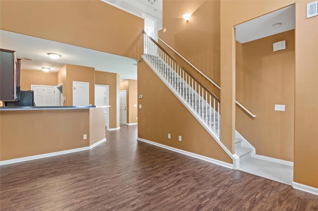 7835297 Property Photo 6
