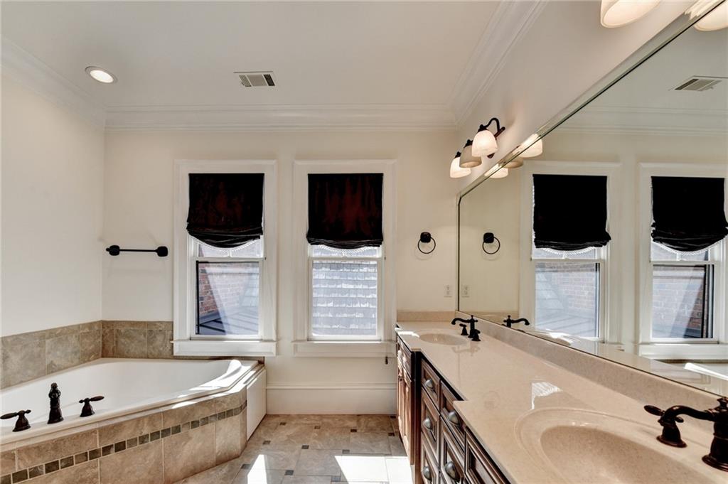 4248 River District Drive Property Photo 61
