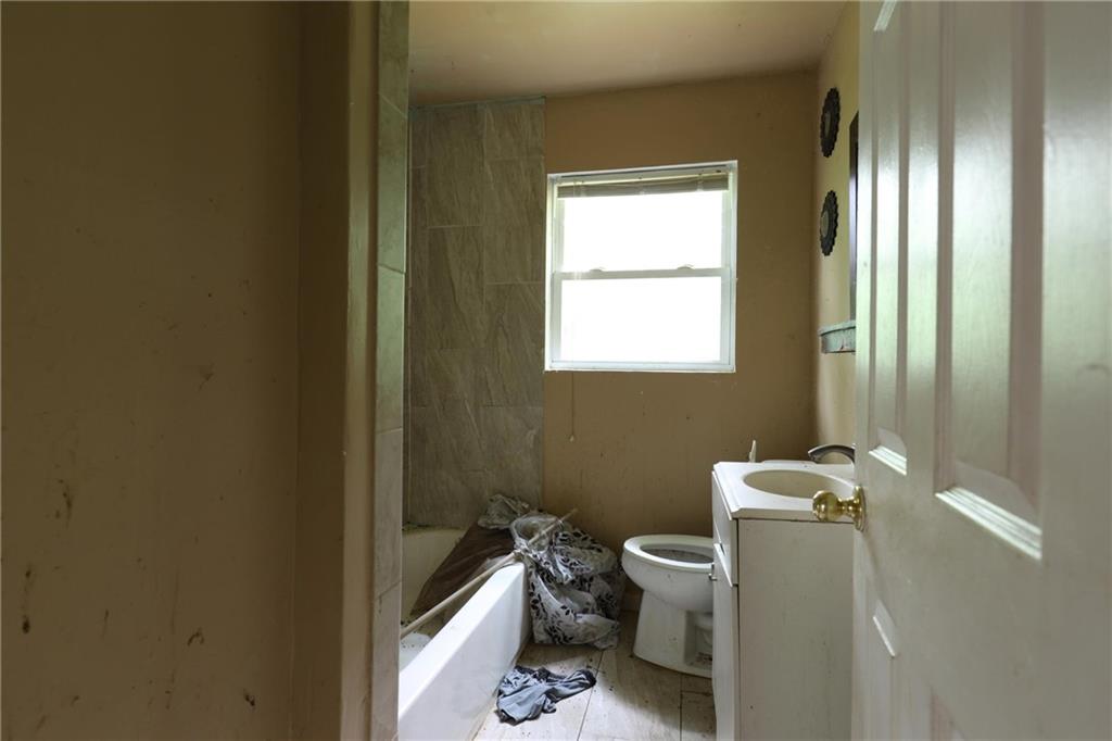 6096 Blackhawk Trail Property Photo 4