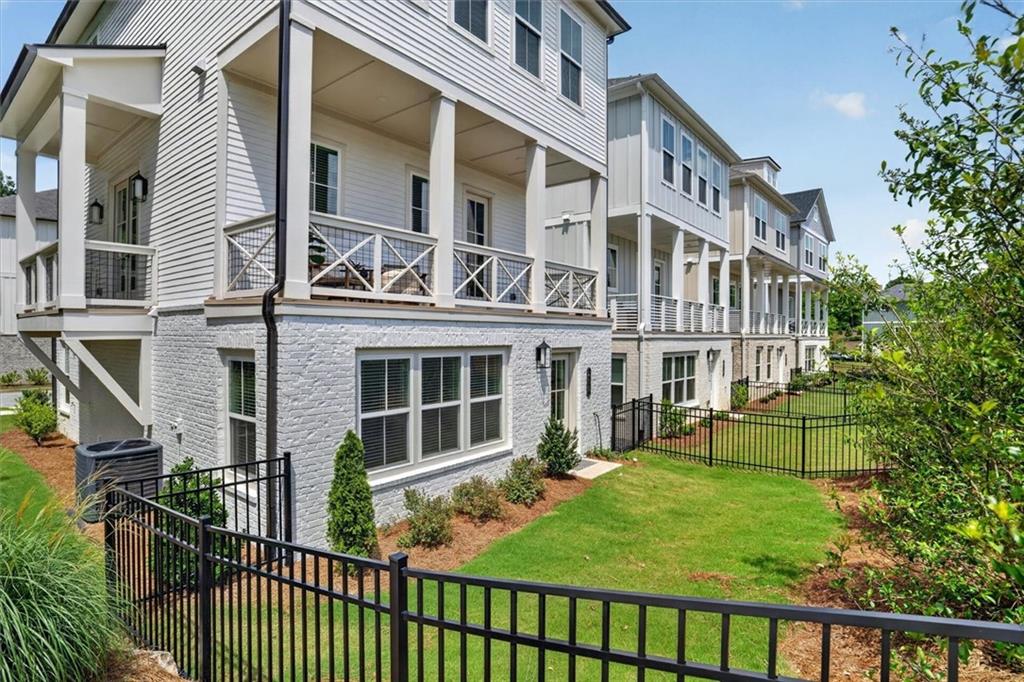 200 Pinecone Place Property Photo 4