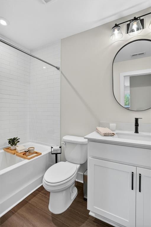 200 Pinecone Place Property Photo 12