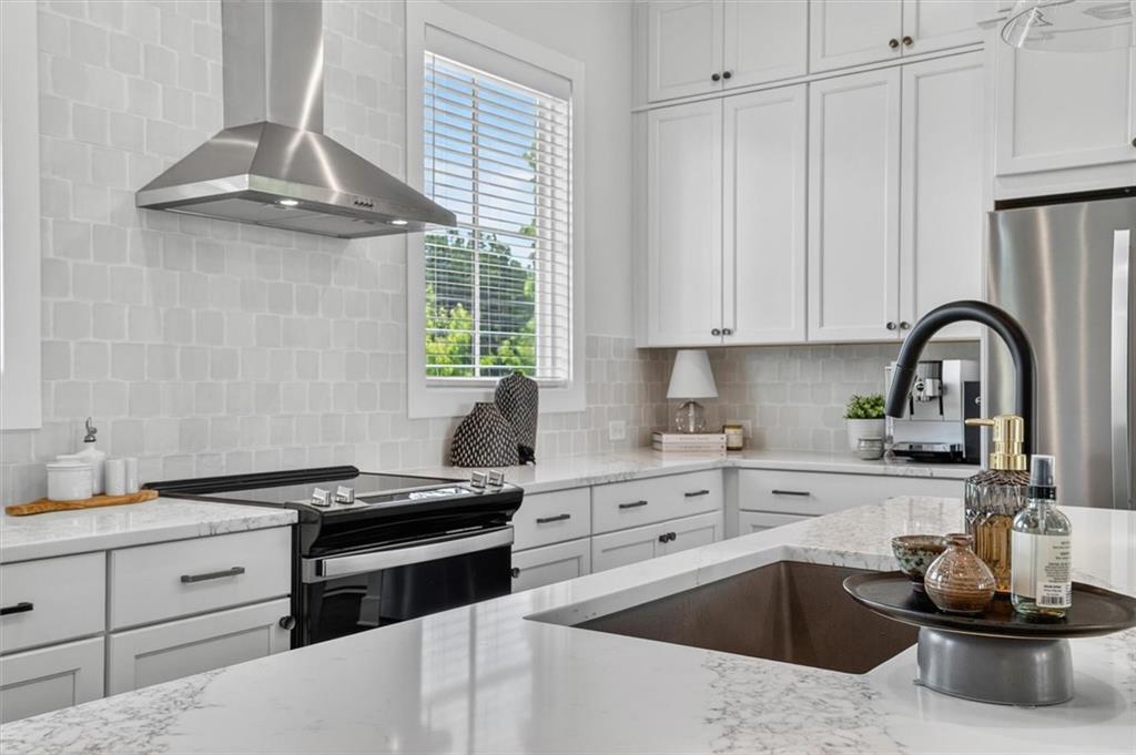 200 Pinecone Place Property Photo 16