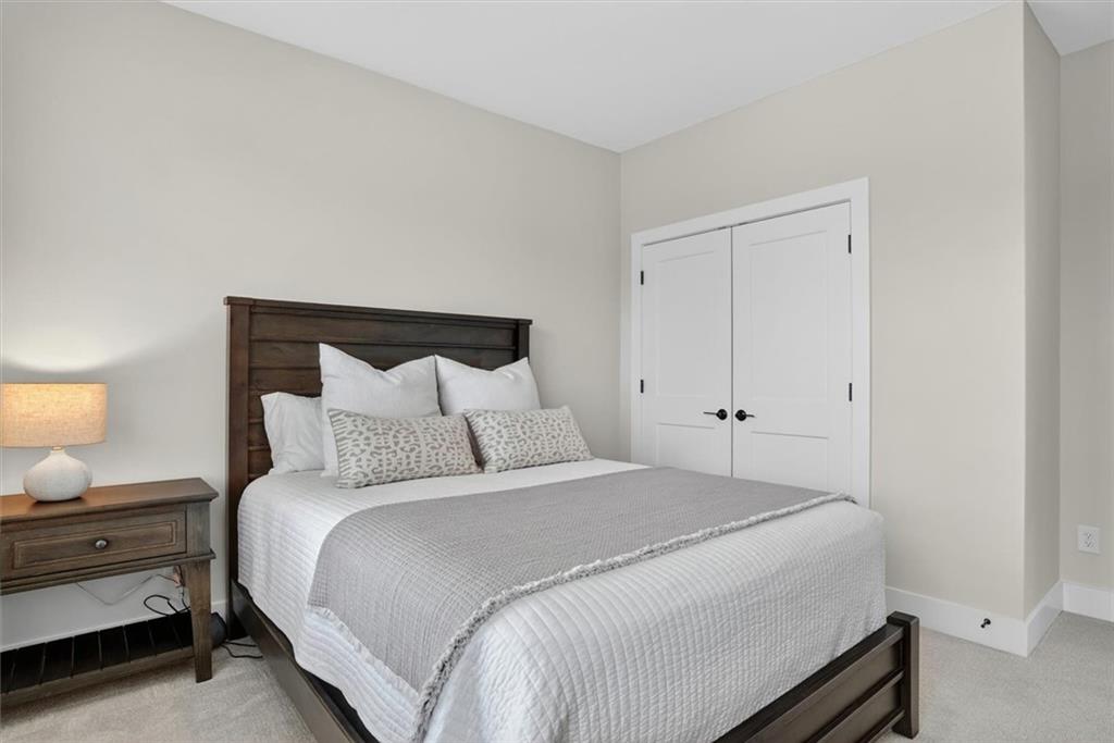 200 Pinecone Place Property Photo 34