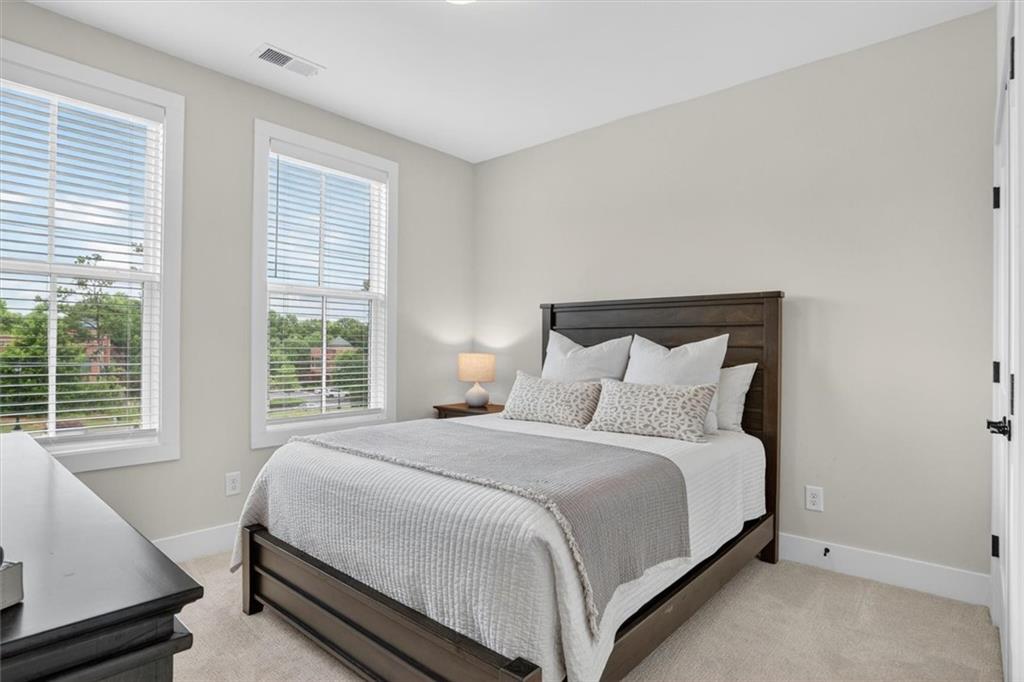 200 Pinecone Place Property Photo 35