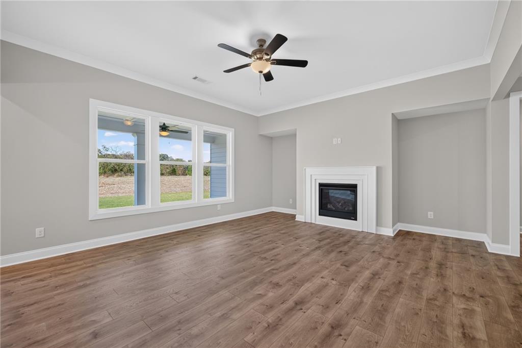 1025 Windy Hill Road Property Photo 8