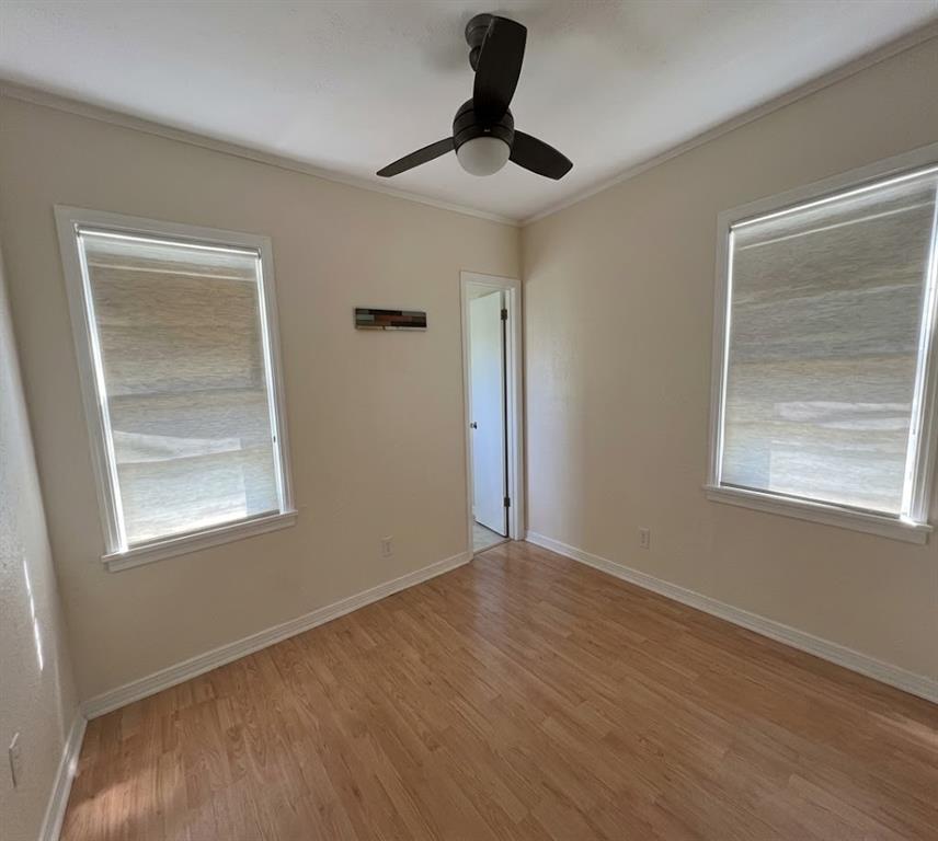 606 E Poplar St Property Photo 10