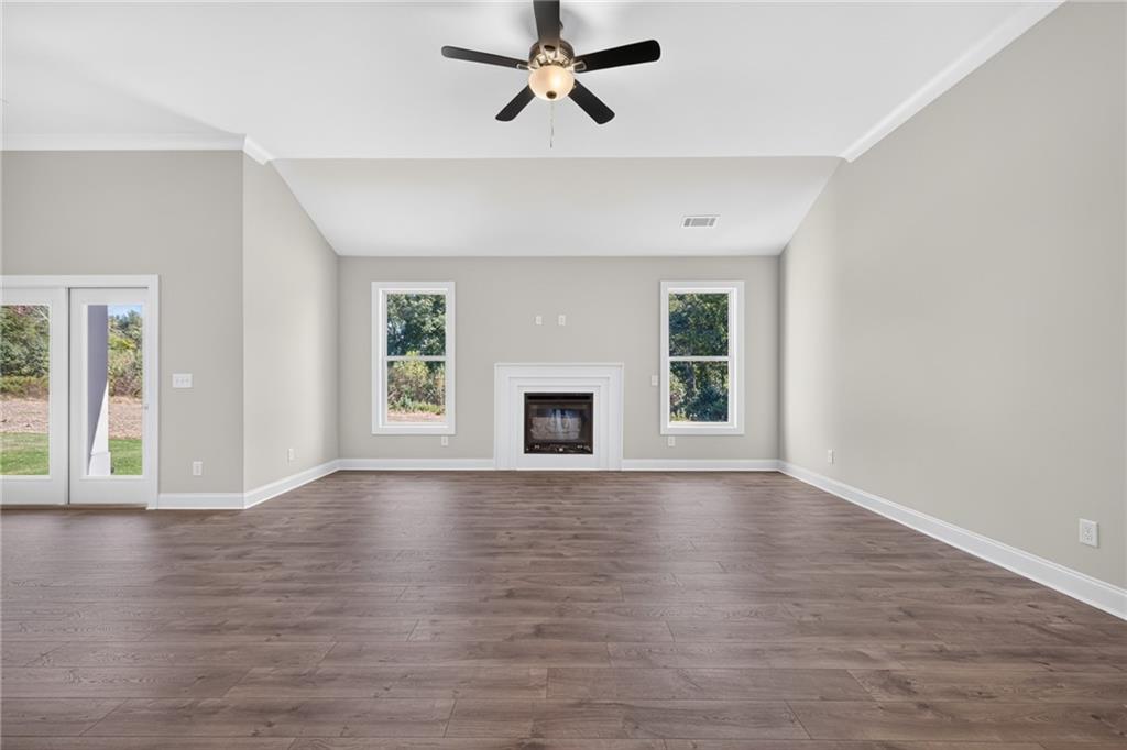 1098 Windy Hill Road Property Photo 15