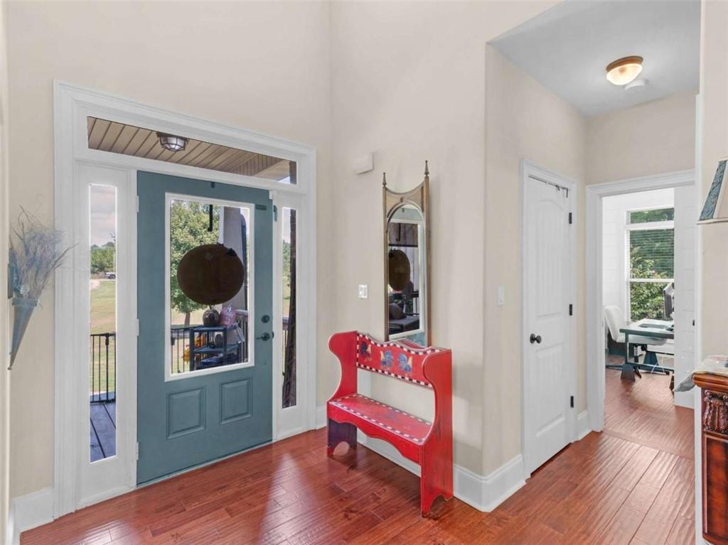 536 River Road Property Photo 2