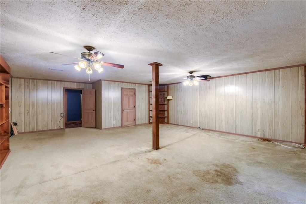 1996 Thomas Road Property Photo 13
