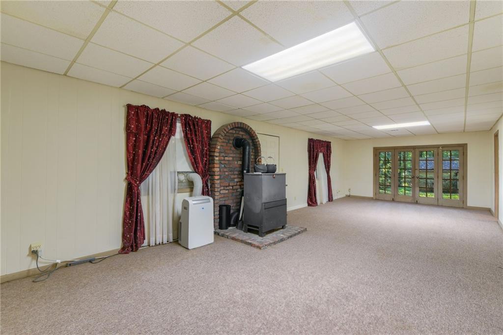 1996 Thomas Road Property Photo 18