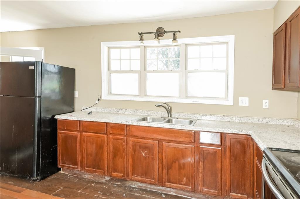 2325 E Hill Way Property Photo 10