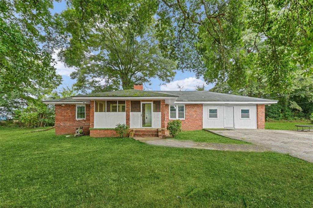 450 Mcgarity Road Property Photo 2