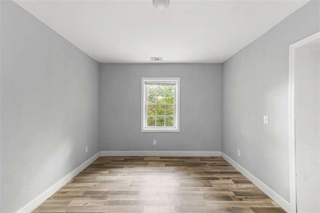 450 Mcgarity Road Property Photo 9