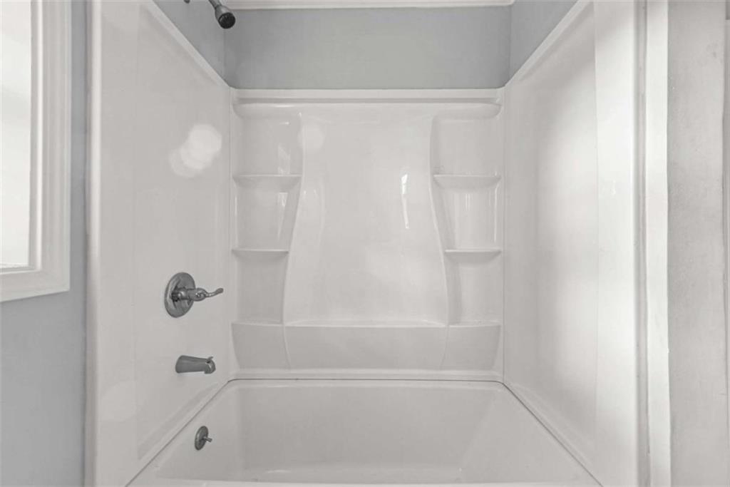 450 Mcgarity Road Property Photo 13