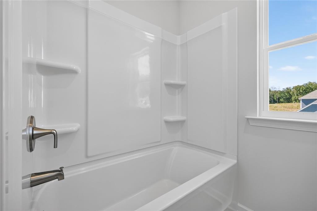 5 Everly Trail Property Photo 29
